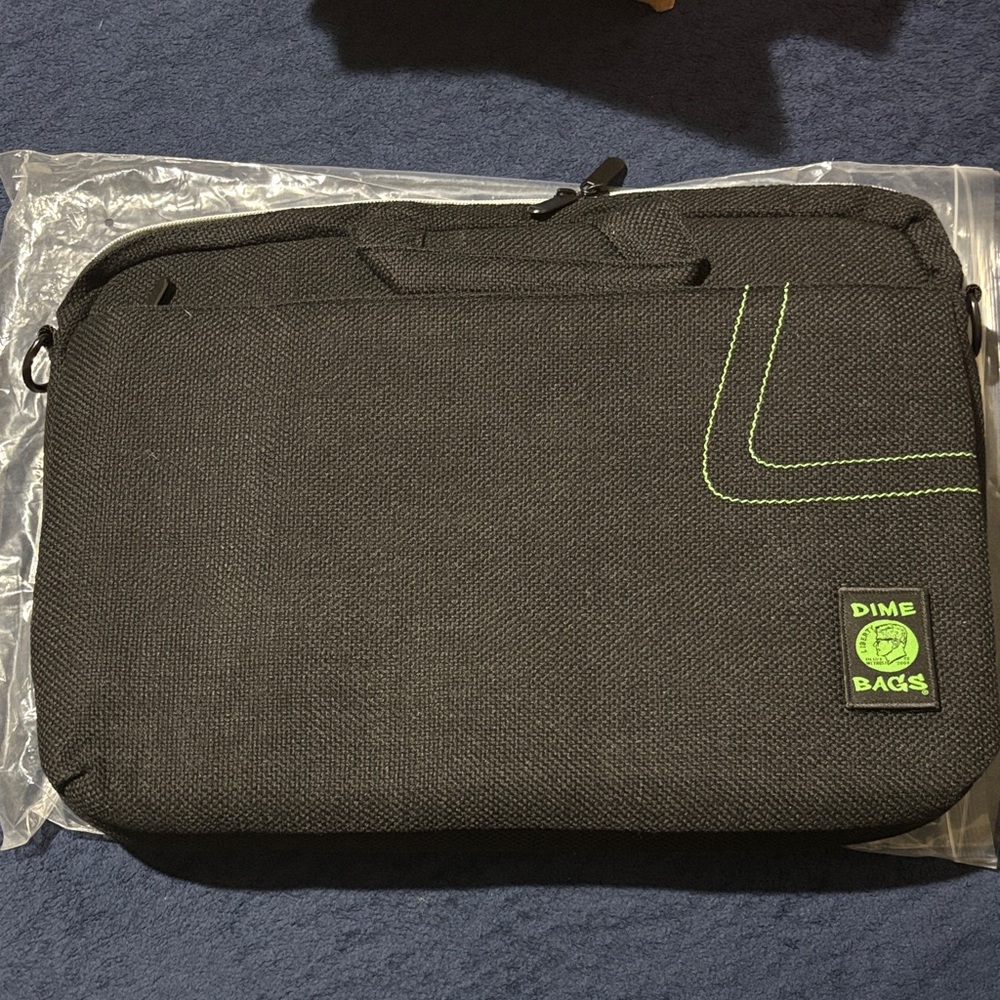 Dime Bags Side Hustler laptop bag, black hempster fabric